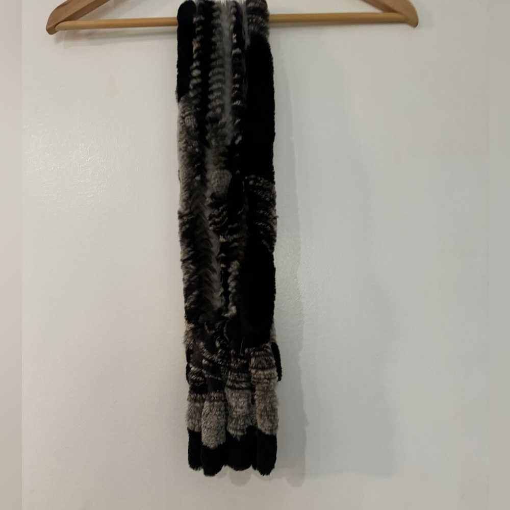 Fur scarf 40 inches long